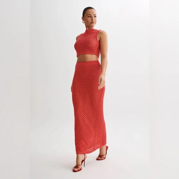 MESHKI GIULIANA KNIT MAXI SKIRT IN POMEGRANATE SIZE SMALL - Picture 3 of 13